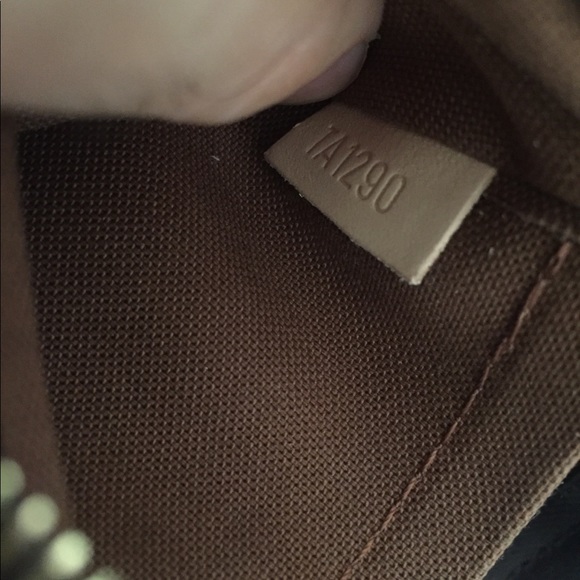 Multipochette Kaki (M44813) - Picture 6 of 8